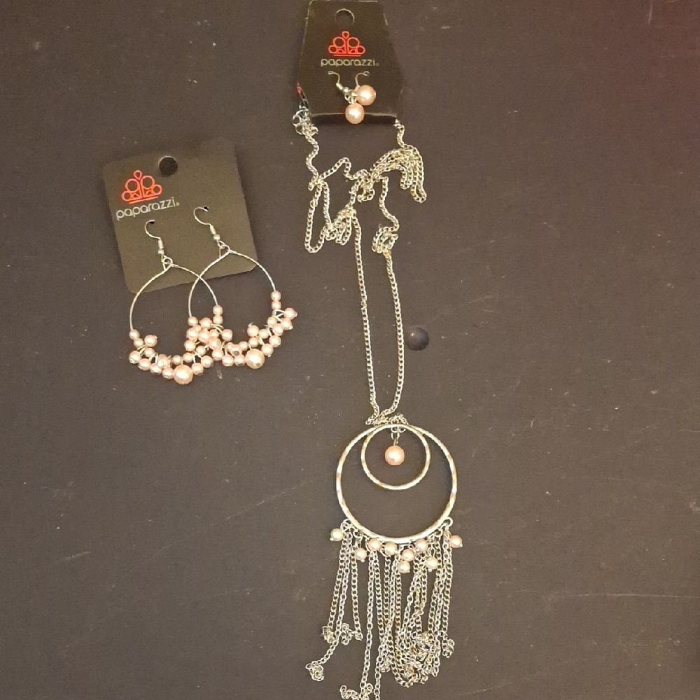 Paparazzi Silver and Cream Necklace with Intricate Design